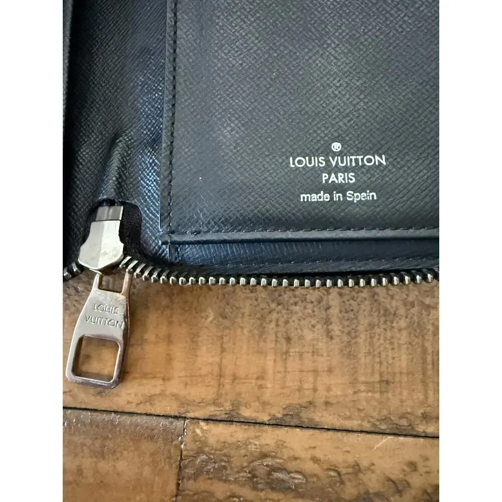 Louis Vuitton Wallet Mens Black Monogram Canvas Long Zip Around Spain Logo
